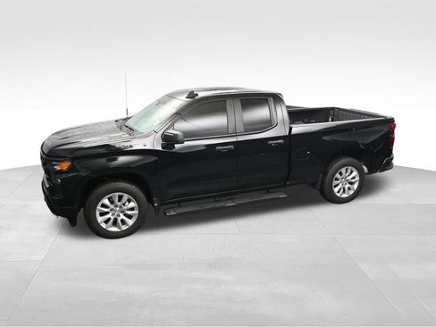 Used 2025 Chevrolet Silverado 1500 Custom RWD image 19