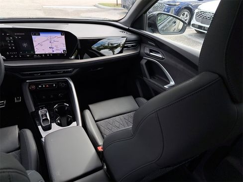 New 2025 Audi SQ5 Premium Plus image 24