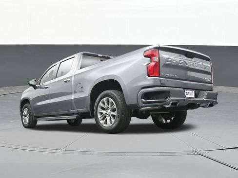 Used 2019 Chevrolet Silverado 1500 High Country w/ Technology Package image 47