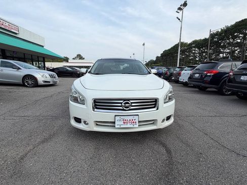 Used 2012 Nissan Maxima 3.5 SV w/ Premium Pkg FWD image 4