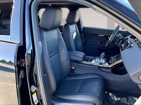 Certified 2023 Land Rover Range Rover Evoque R-Dynamic S image 27