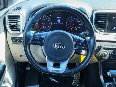 Used 2020 Kia Sportage S image 14