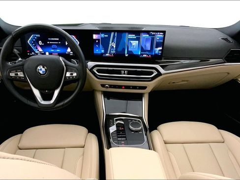 Used 2023 BMW 330i xDrive Sedan w/ Premium Package AWD/4WD image 16