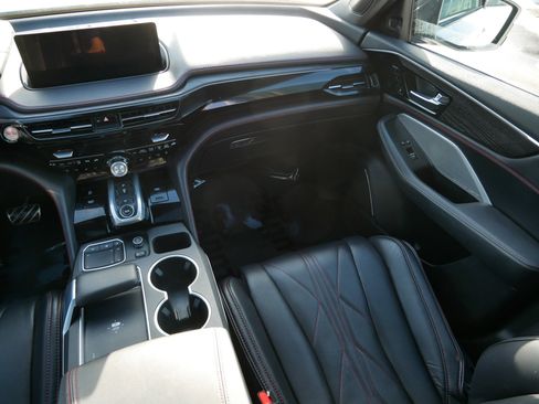 Used 2023 Acura MDX Type S image 11