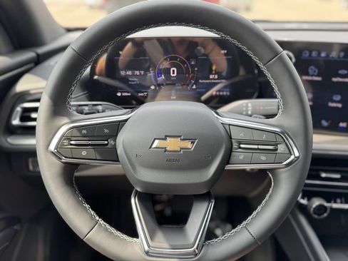 New 2026 Chevrolet Traverse LT w/ Driver Confidence Package image 20