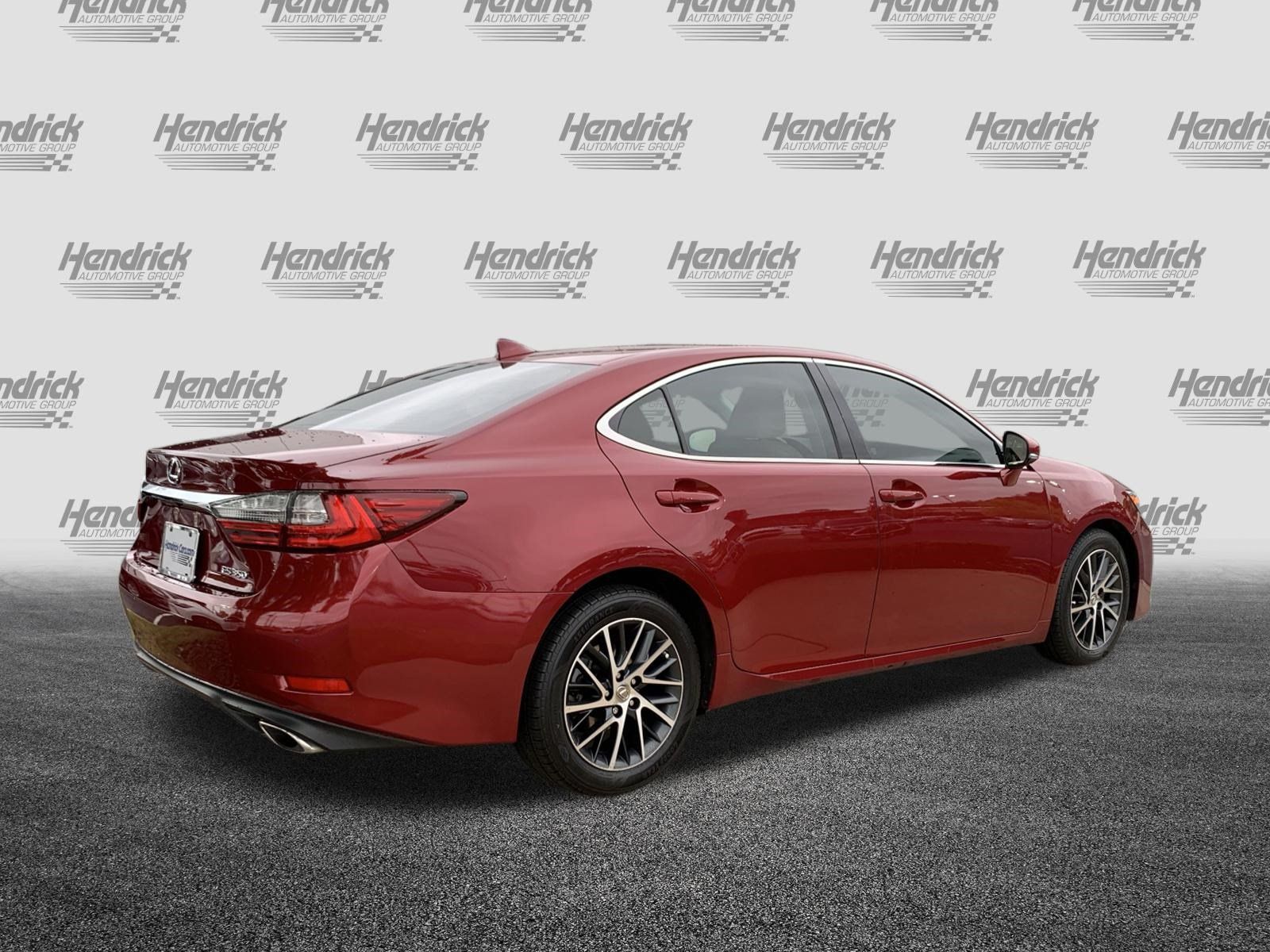 Used 2017 Lexus ES 350 w/ Luxury Package FWD image 10