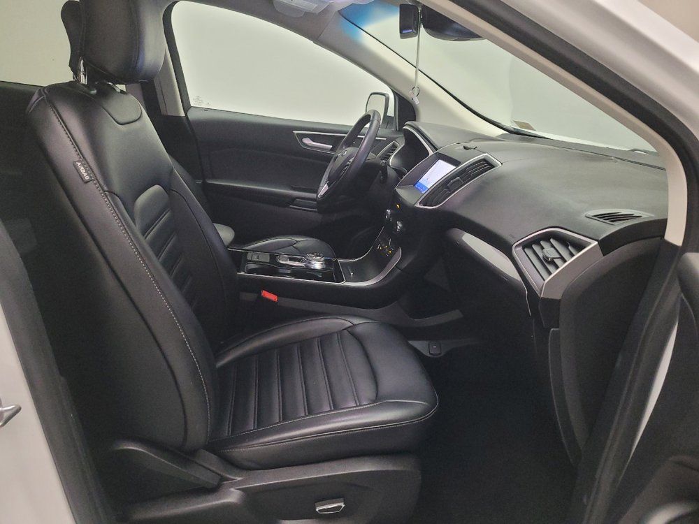 Used 2019 Ford Edge SEL w/ Equipment Group 201A FWD image 21
