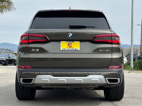 Used 2022 BMW X5 xDrive40i w/ Executive Package image 4