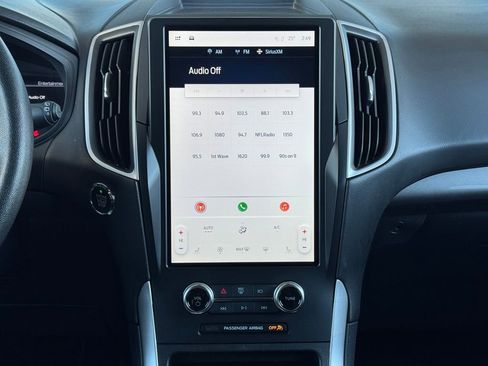 Used 2024 Ford Edge SEL image 20