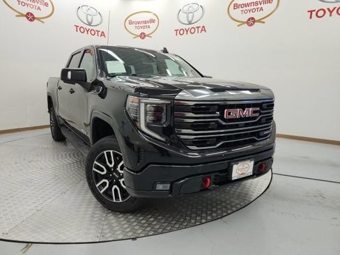 Used 2024 GMC Sierra 1500 AT4 w/ Technology Package AWD/4WD image 1