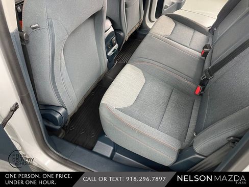 Used 2023 Ford Maverick XLT image 38