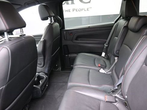 Used 2025 Honda Odyssey Sport-L image 22