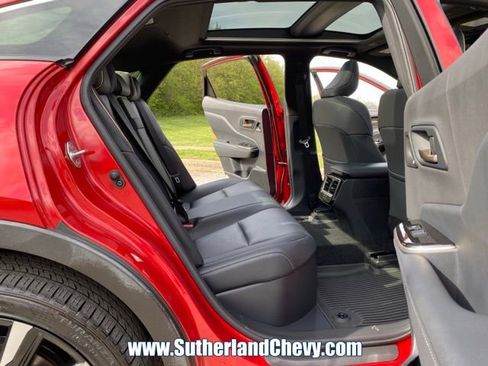 Used 2025 Toyota Crown Platinum image 35