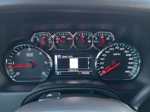 Used 2015 Chevrolet Tahoe LTZ image 16