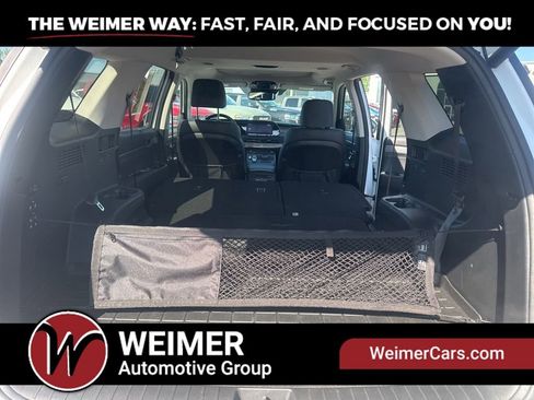 Used 2022 Hyundai Palisade SEL w/ 8P Bench Seat Package FWD image 14