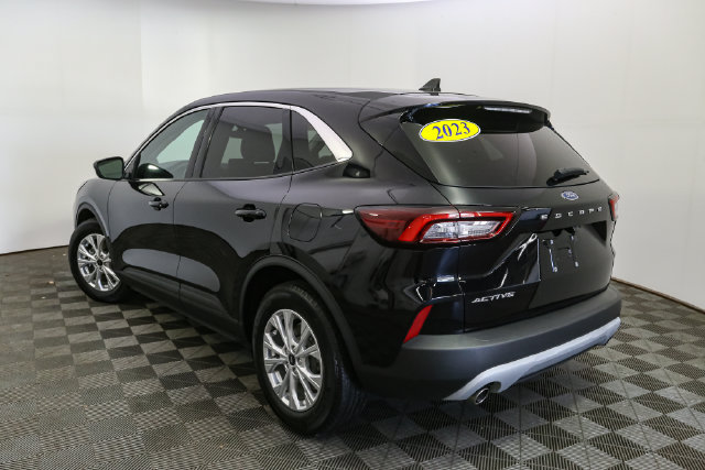 Used 2023 Ford Escape Active w/ Cold Weather Package FWD image 7