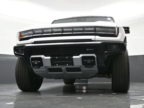 Used 2026 GMC Hummer EV SUV AWD/4WD image 32