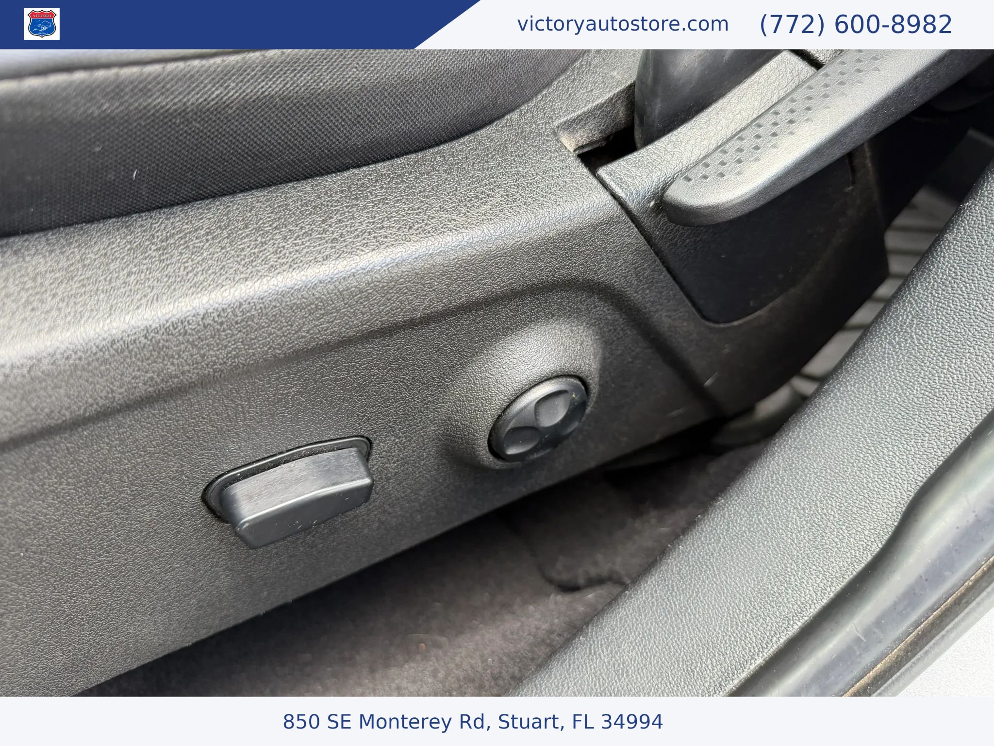 Used 2020 Dodge Journey Crossroad FWD image 17