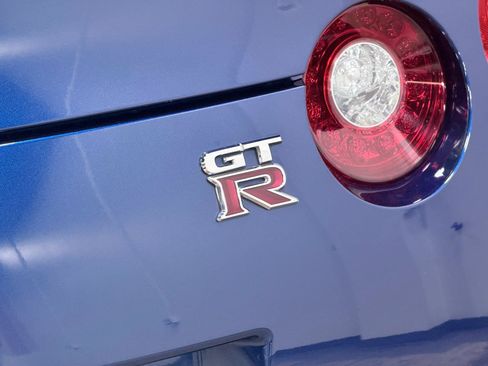 Used 2014 Nissan GT-R Premium AWD/4WD image 25