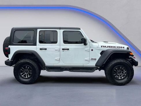 Used 2024 Jeep Wrangler Unlimited Rubicon w/ XTREMEE 35" Tire Package AWD/4WD image 9