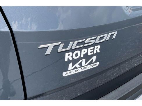 Used 2025 Hyundai Tucson SEL AWD/4WD image 8