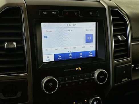 Used 2021 Ford Expedition XLT AWD/4WD image 17