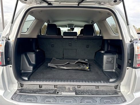 Used 2023 Toyota 4Runner SR5 image 23