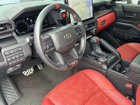 Used 2025 Toyota 4Runner TRD Pro AWD/4WD image 34