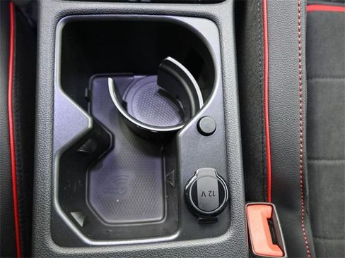 New 2026 Volkswagen GTI SE image 9