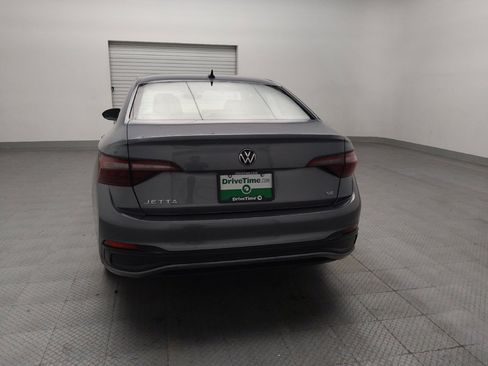 Used 2024 Volkswagen Jetta SE FWD image 6
