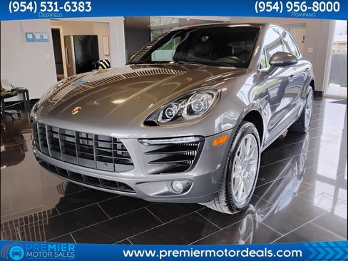 Used 2016 Porsche Macan S AWD/4WD image 1