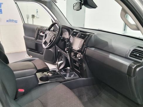 Used 2024 Toyota 4Runner TRD Off-Road image 16