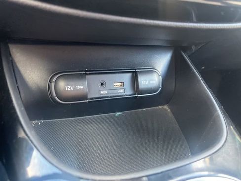 Used 2015 Kia Soul ! w/ Sun & Sound Package image 25