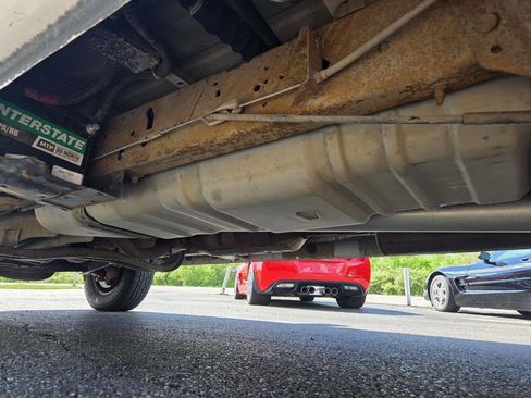 Used 2001 Ford E-250 and Econoline 250 RWD image 27