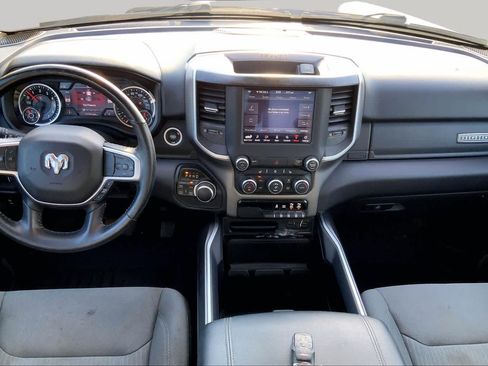 Used 2020 RAM 1500 Big Horn AWD/4WD image 14