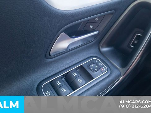 Used 2025 Mercedes-Benz CLA 250 4MATIC image 36