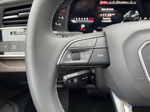 Used 2025 Audi Q7 2.0T Premium Plus w/ Premium Plus Package image 17
