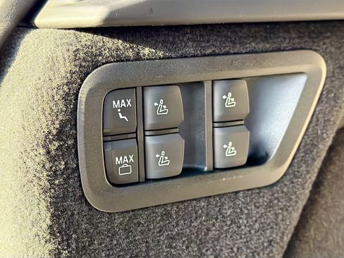 New 2027 BMW X7 M60i AWD/4WD image 12