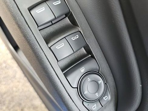 Used 2024 Chevrolet Equinox LT w/ LPO, Floor Liner Package image 33