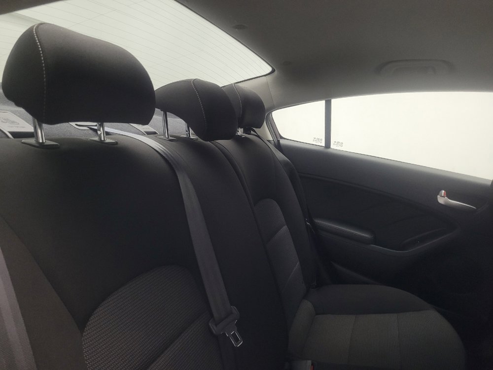 Used 2018 Kia Forte LX FWD image 19