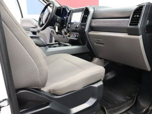 Used 2021 Ford F350 XLT w/ XLT Premium Package AWD/4WD image 50