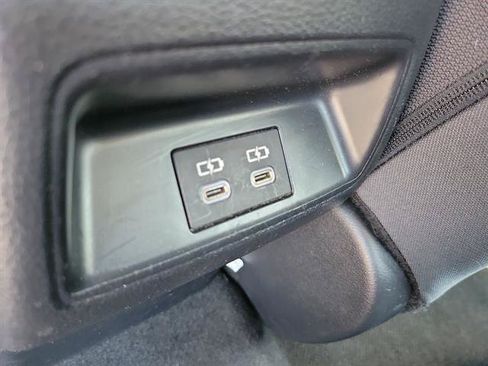 Used 2023 Toyota Corolla LE FWD image 8