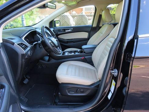 Used 2020 Ford Edge SEL AWD/4WD image 14