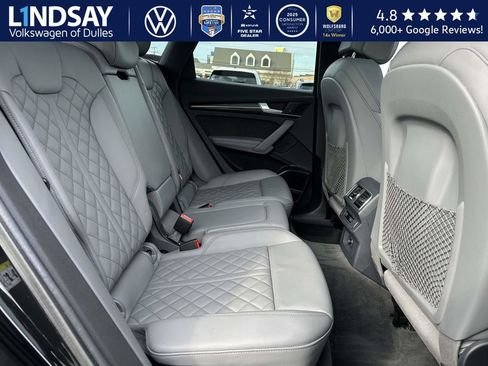 Used 2018 Audi SQ5 Prestige w/ Prestige Package image 12