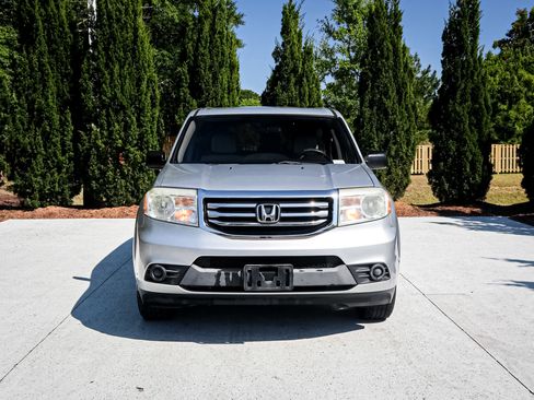 Used 2013 Honda Pilot LX image 3