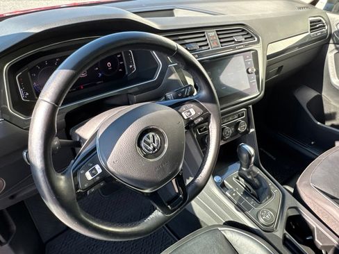 Used 2019 Volkswagen Tiguan SEL Premium AWD/4WD image 22