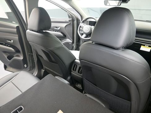 New 2026 Hyundai Tucson Limited image 15