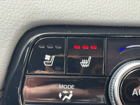 Certified 2023 Honda Pilot Elite image 20