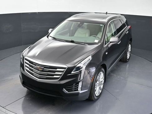 Used 2017 Cadillac XT5 Premium Luxury image 24