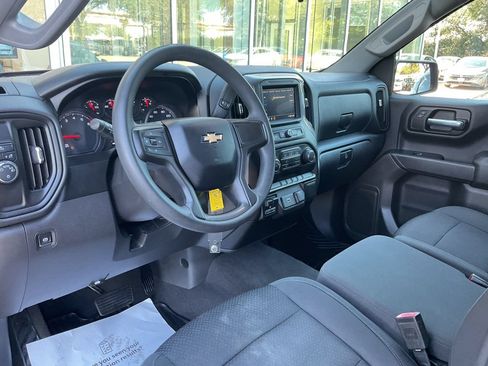 Used 2020 Chevrolet Silverado 1500 Custom w/ Custom Value Package RWD image 10